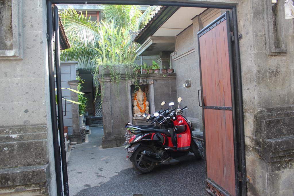 Letos Kubu Homestay Kuta Lombok Extérieur photo