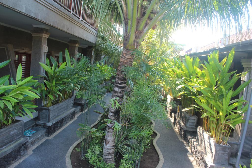 Letos Kubu Homestay Kuta Lombok Extérieur photo