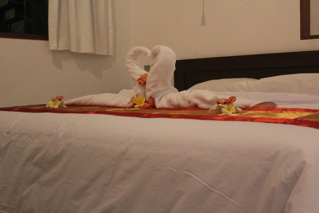 Letos Kubu Homestay Kuta Lombok Extérieur photo